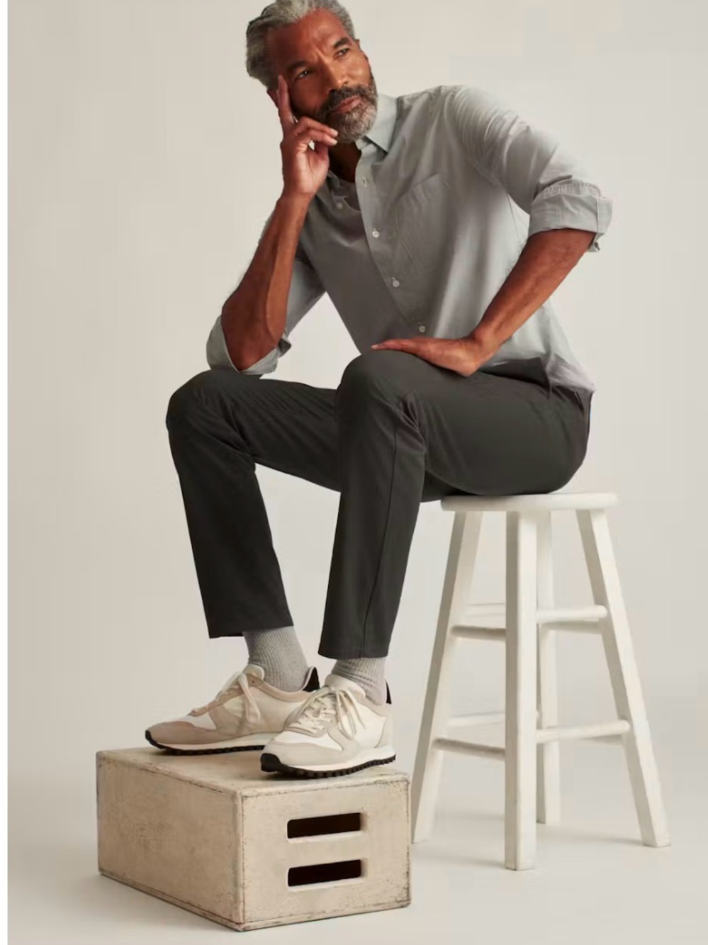 Bonobos Original Chino Slim Fit Pants in Asphalts 35/34